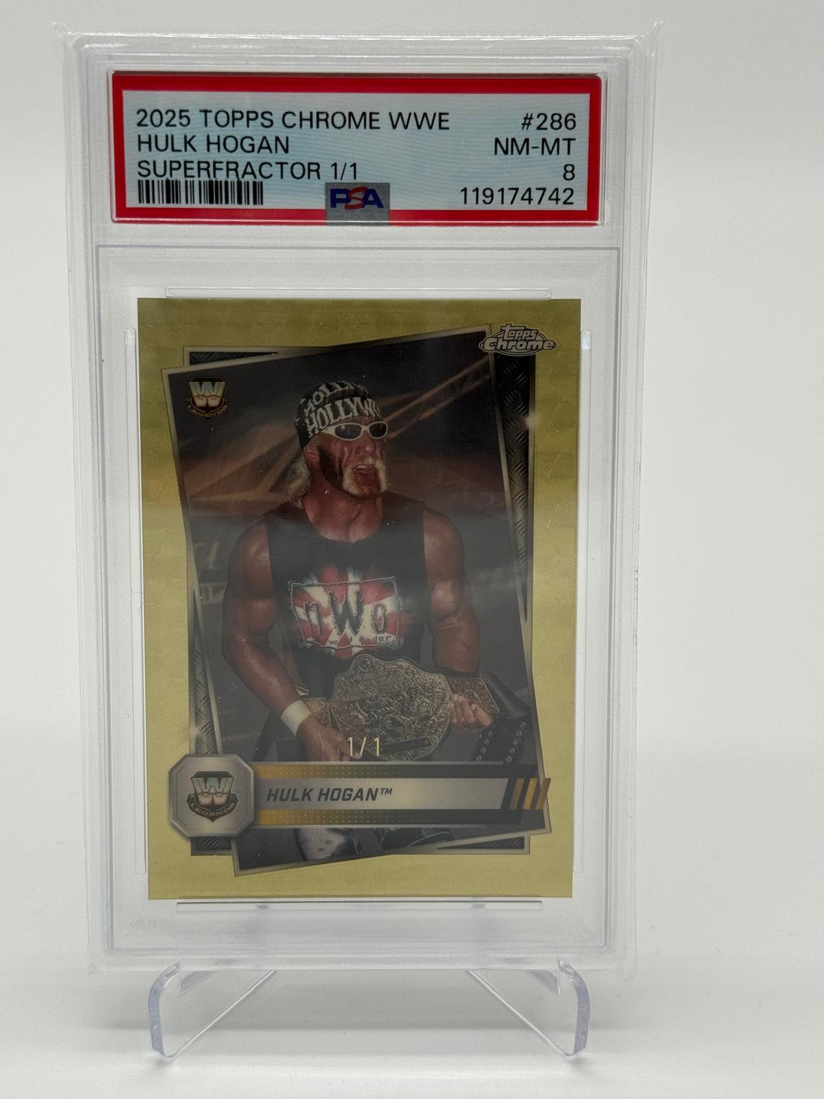 2025 Topps Chrome WWE Hulk Hogan 1/1 Superfractor PSA 8