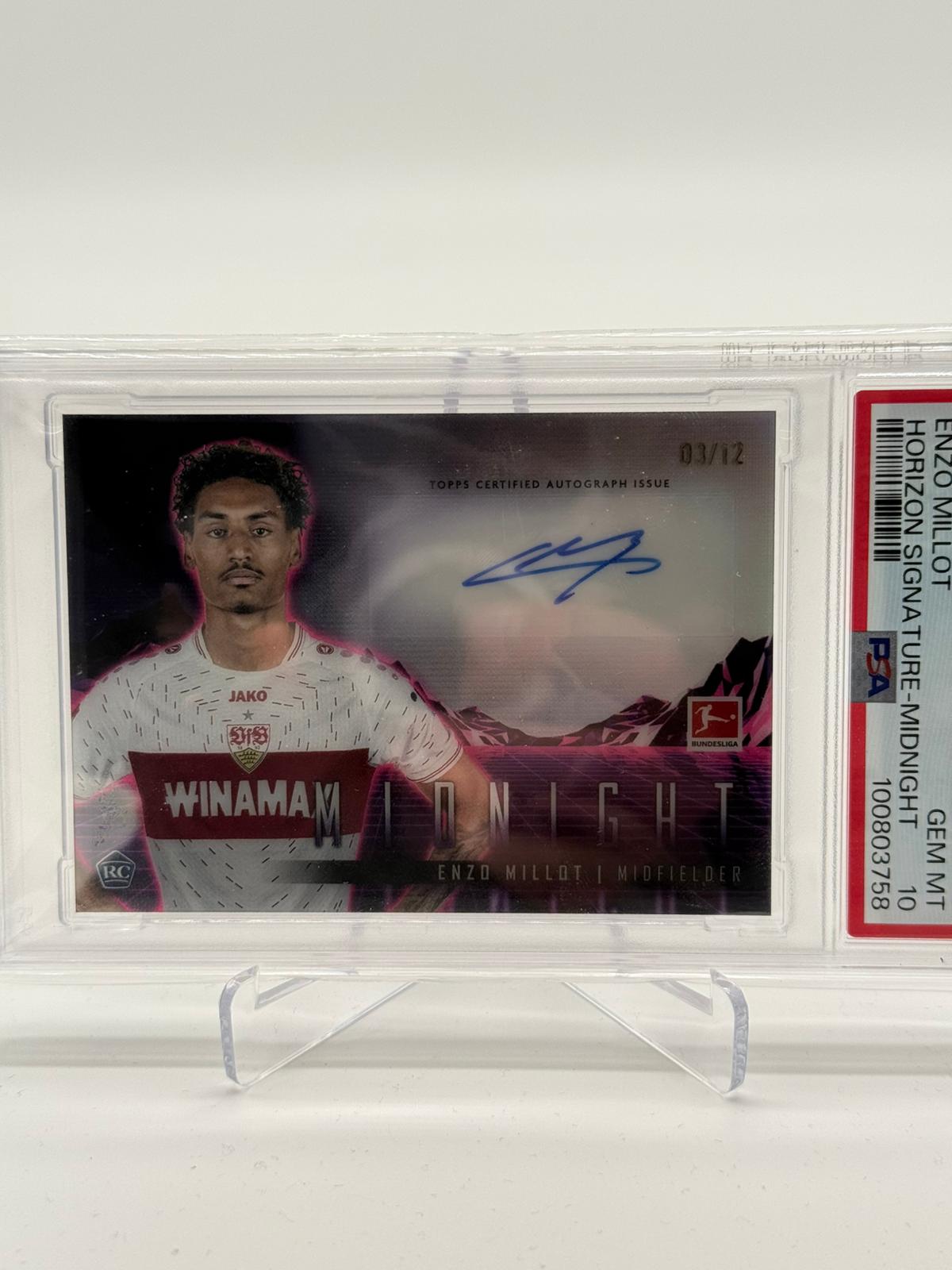 2023-24 Topps Midnight Bundesliga Enzo Millot Autogramm 03/12 PSA 10