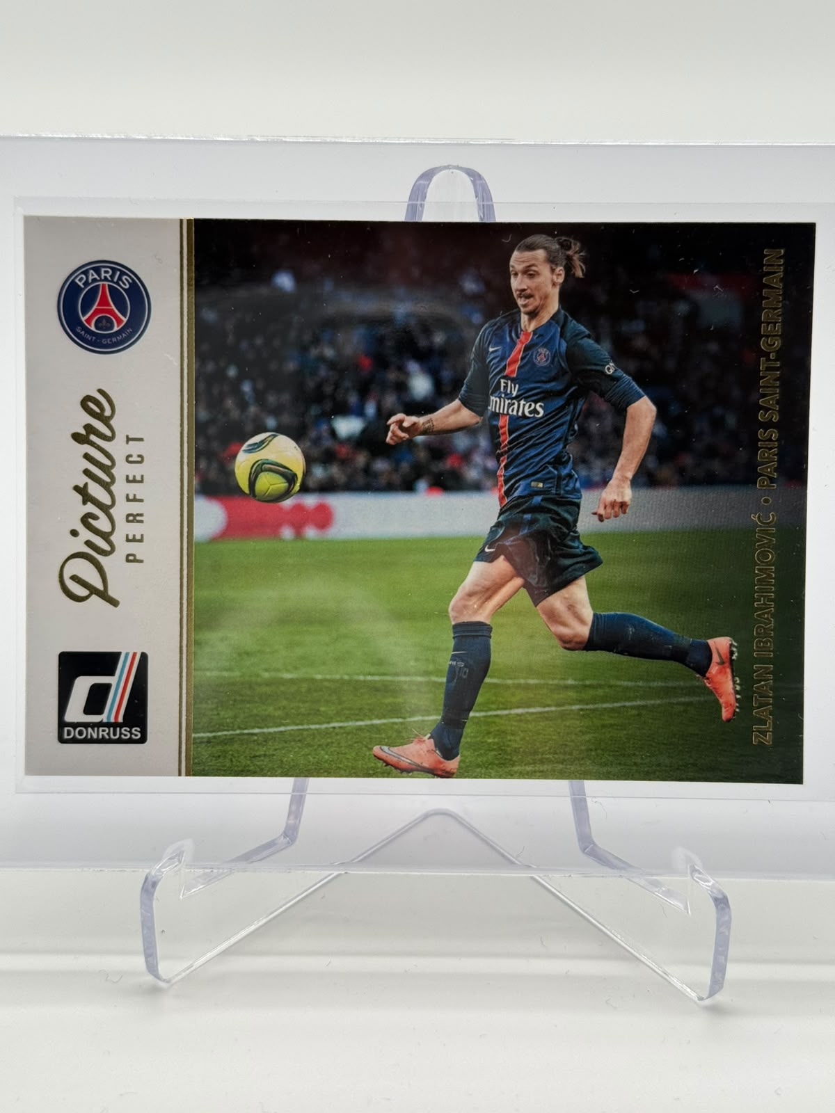 2016-17 Panini Donruss Zlatan Ibrahimovic Picture Perfect Base