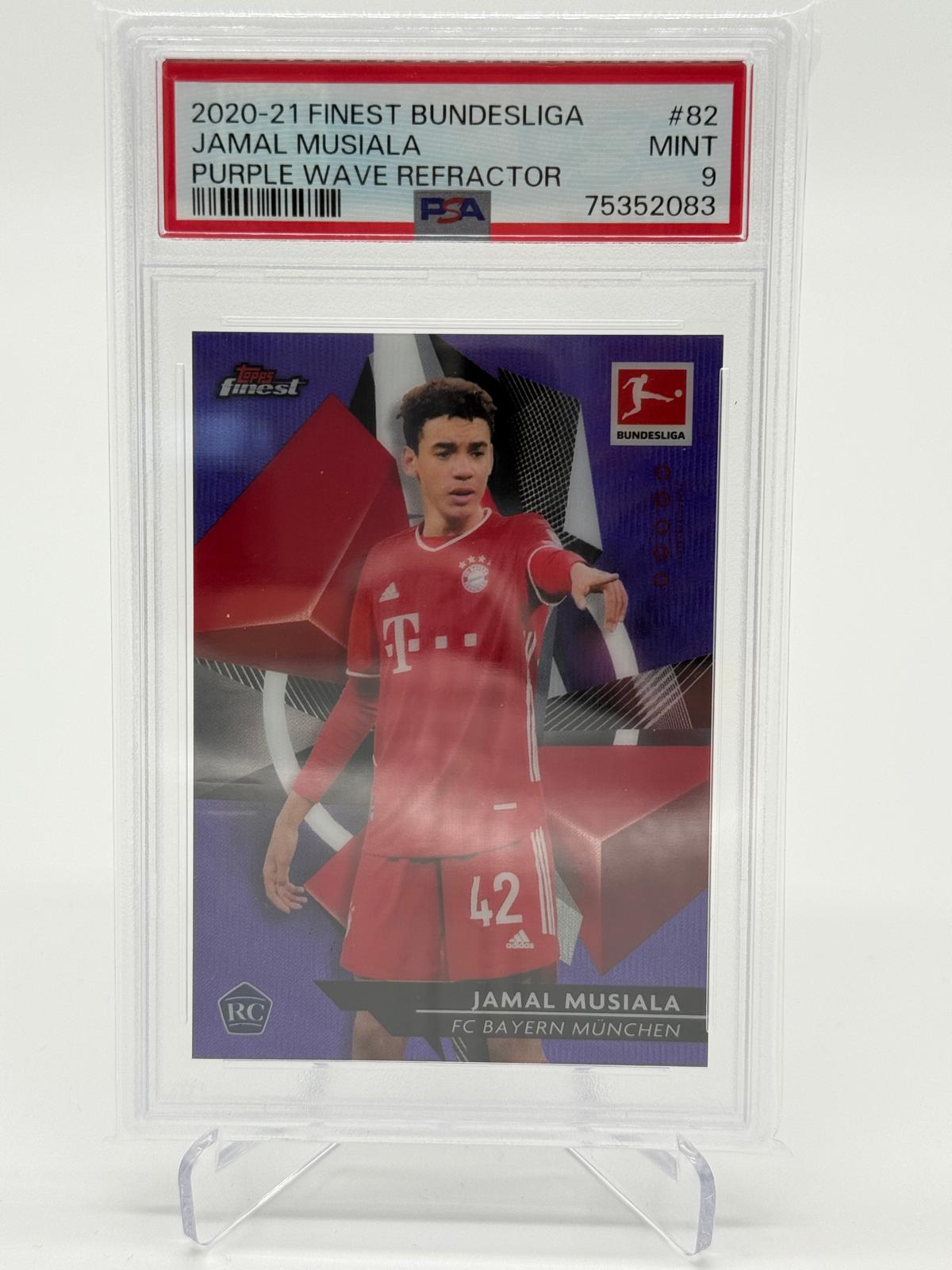 2020-21 Topps Finest Bundesliga Jamal Musiala RC Purple Wave Refractor 226/250 PSA 9