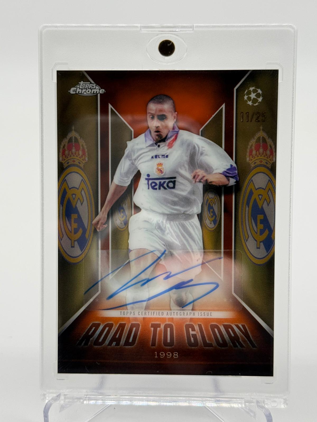 2026 Topps Chrome UCC Road to Glory Roberto Carlos Auto 11/25