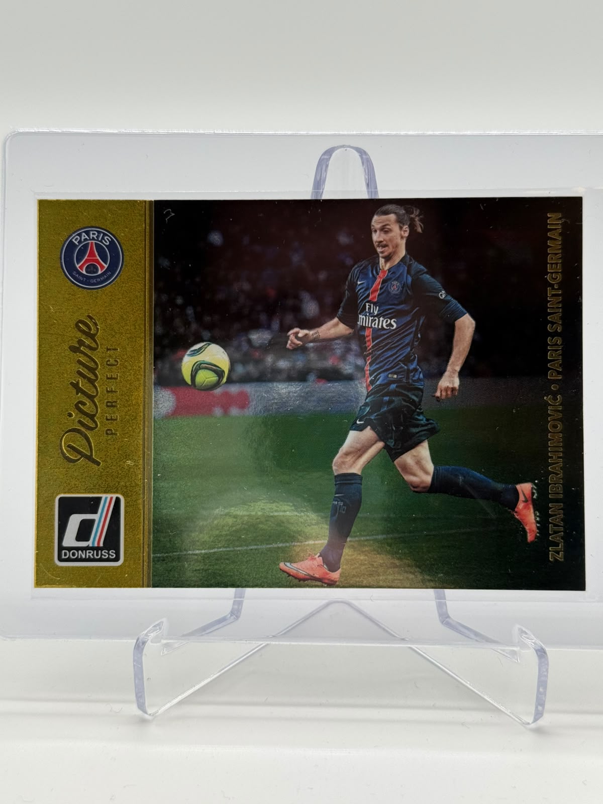 2016-17 Panini Donruss Zlatan Ibrahimovic Picture Perfect Gold