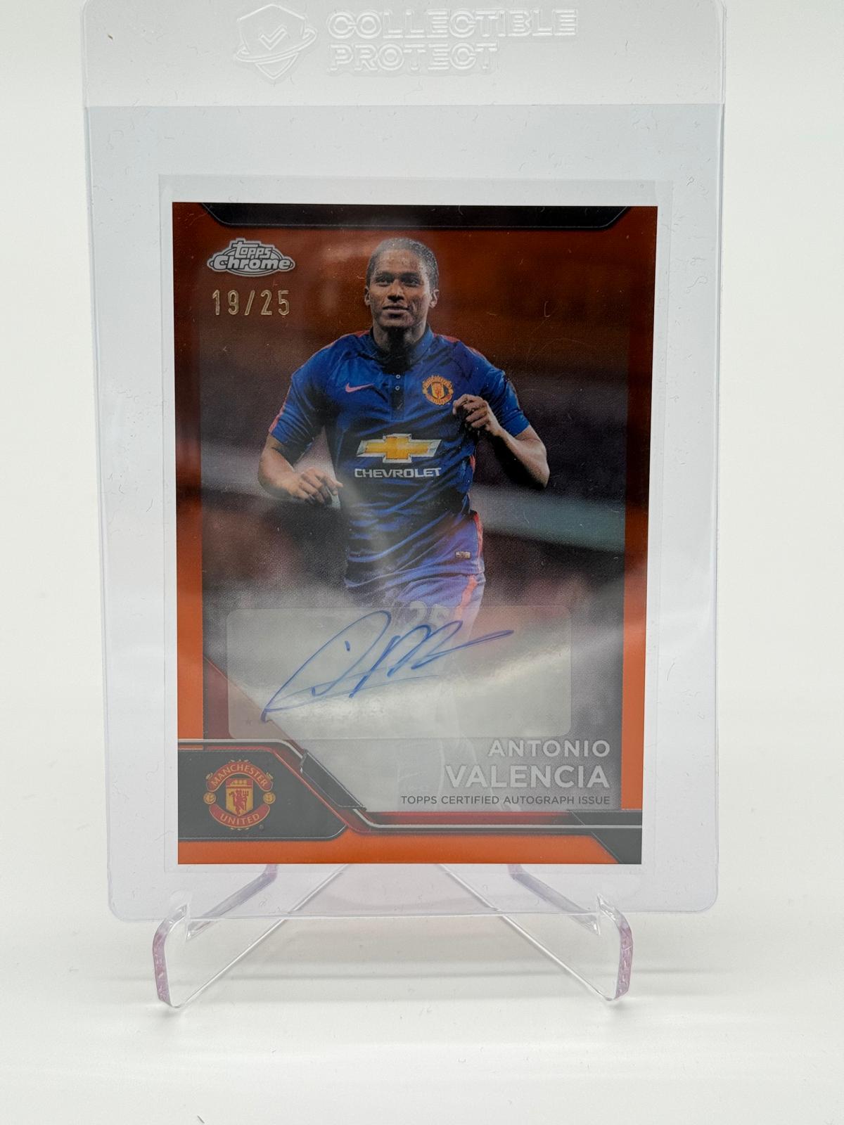 2024-25 Topps Chrome Deluxe Edition Manchester United Antonio Valencia Auto /25