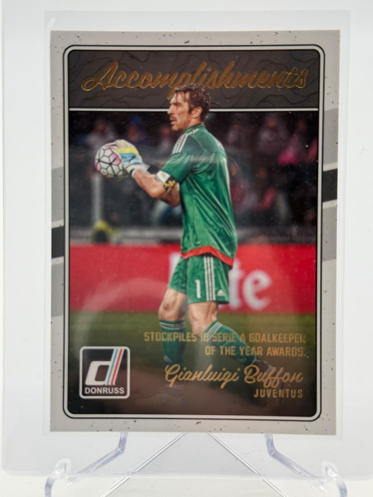 2016-17 Panini Donruss Gianluigi Buffon Accomplishments