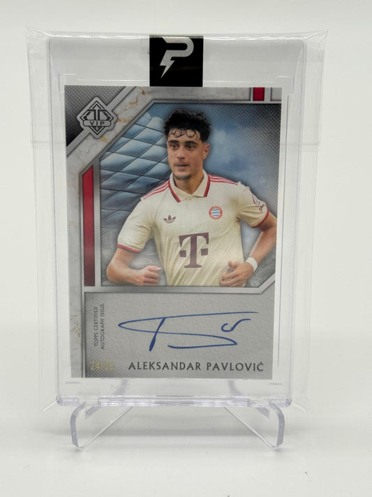 2025 Topps Bayern Transcendent Aleksandar Pavlovic On Card Auto /25