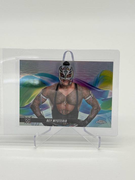 2025 Topps Chrome WWE Rey Mysterio Helix SSP