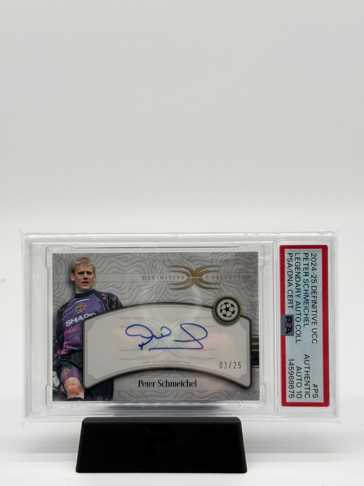 2024-25 Topps Definitive UCC Peter Schmeichel Auto 03/25 PSA 10