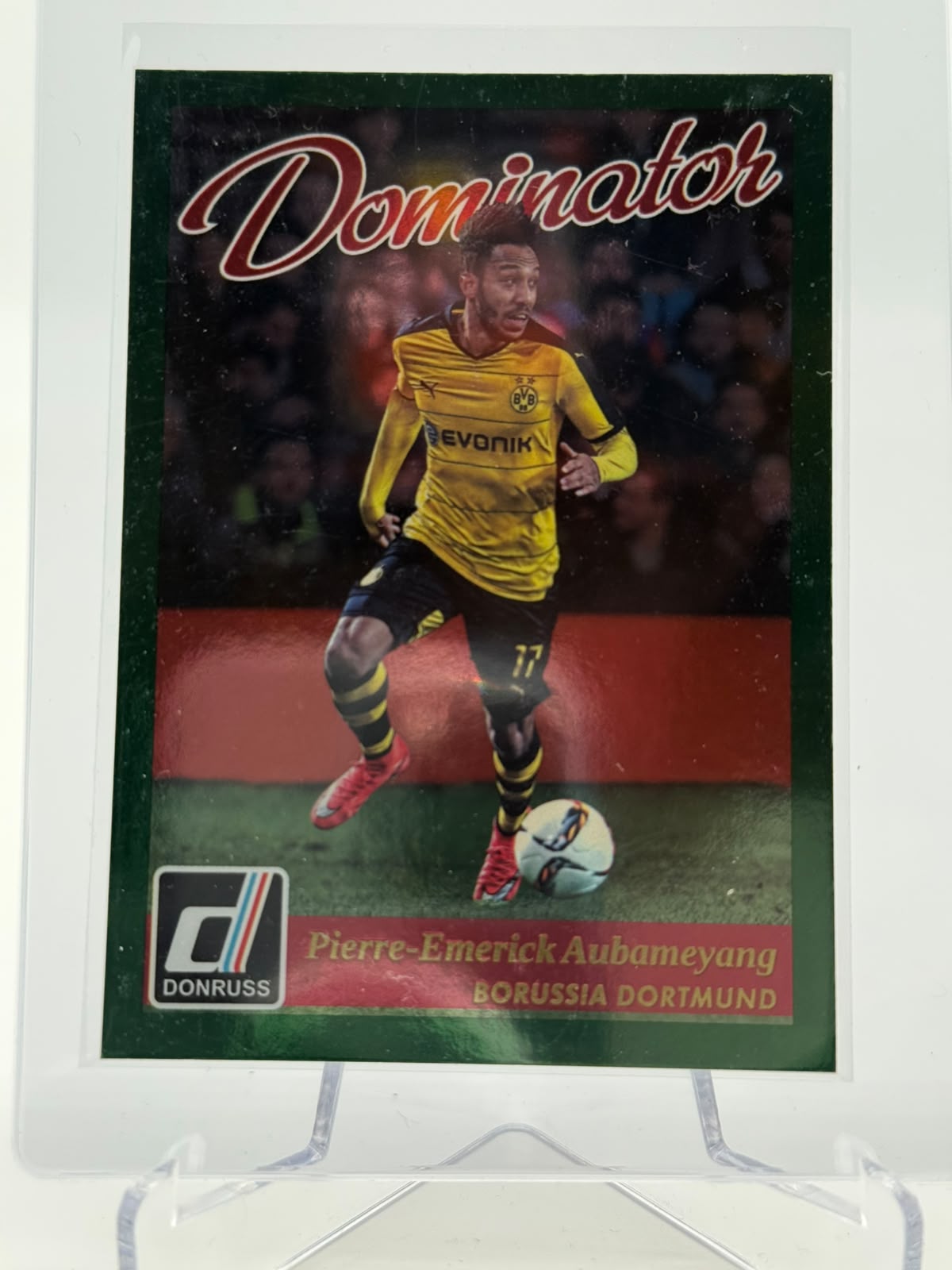 2016-17 Panini Donruss Pierre-Emerick Aubameyang Dominators Green