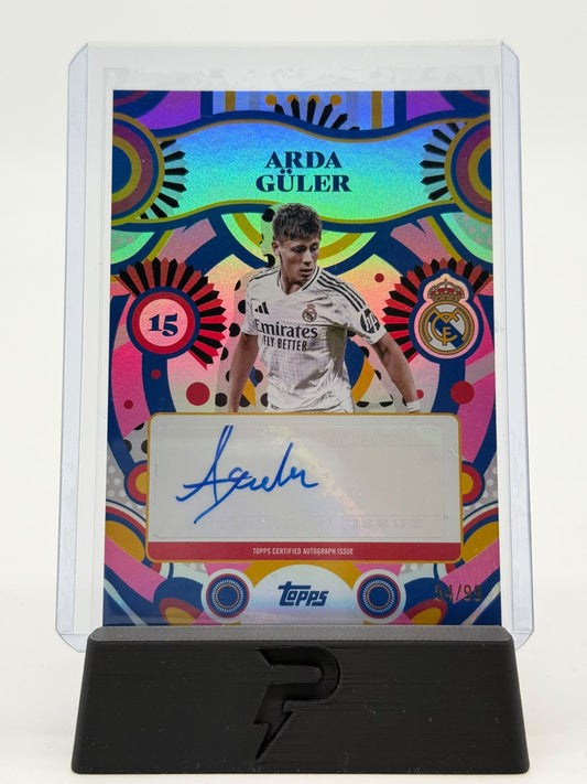 2025 topps Real Madrid Team Set Arda Güler 54/99 Auto