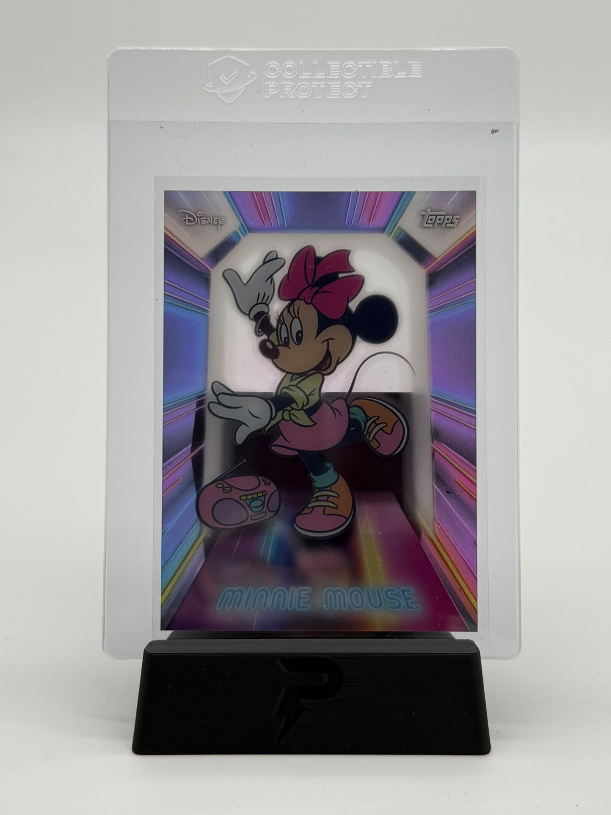 2025 Topps Disney Neon Minnie Mouse Illuminated