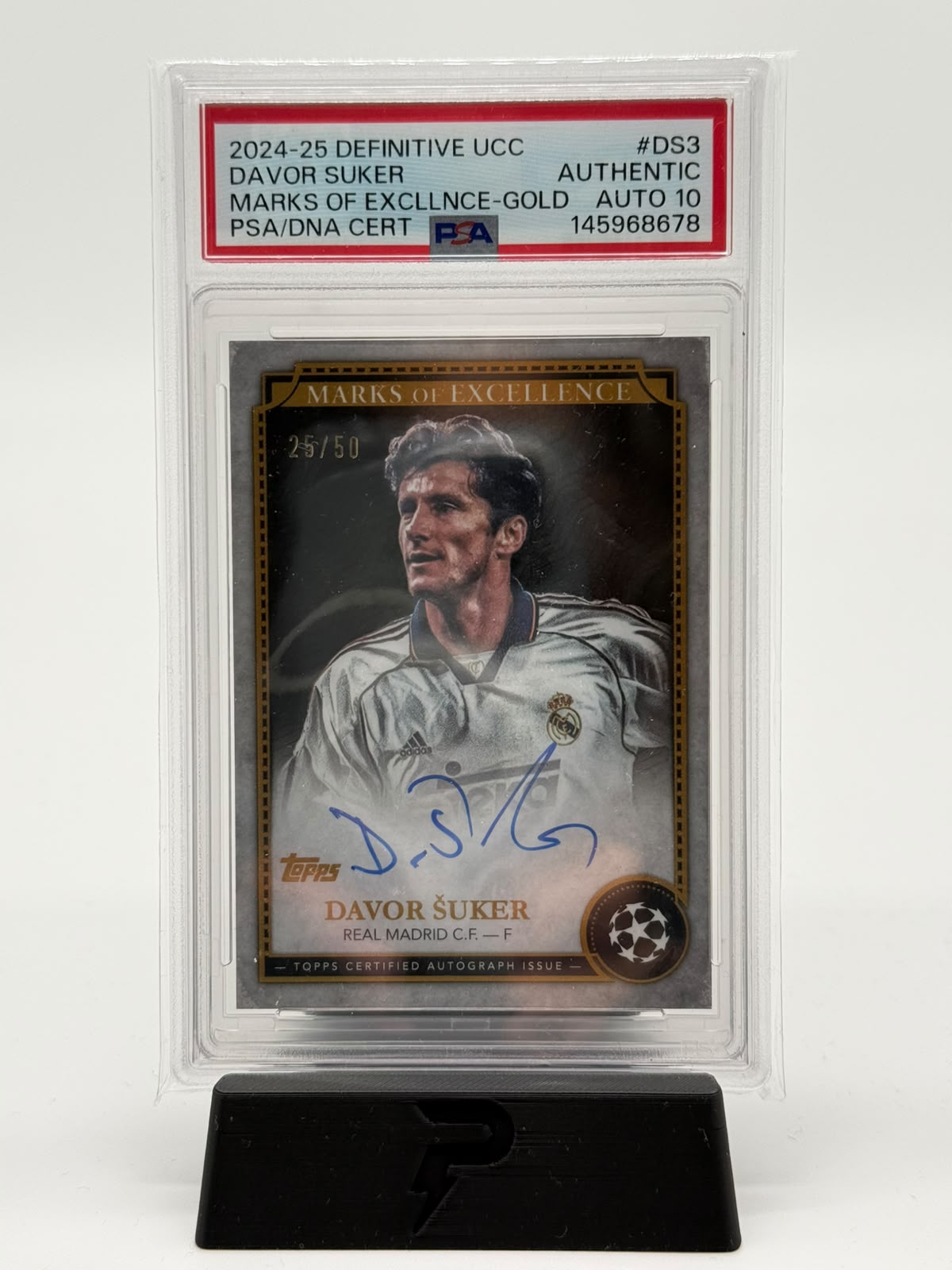 2024-25 Topps Definitive UCC Davor Suker MOE Auto 25/50 PSA 10