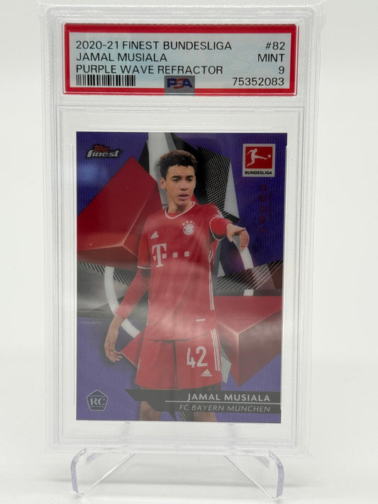 2020-21 Topps Finest Bundesliga Jamal Musiala RC Purple Wave Refractor 226/250 PSA 9