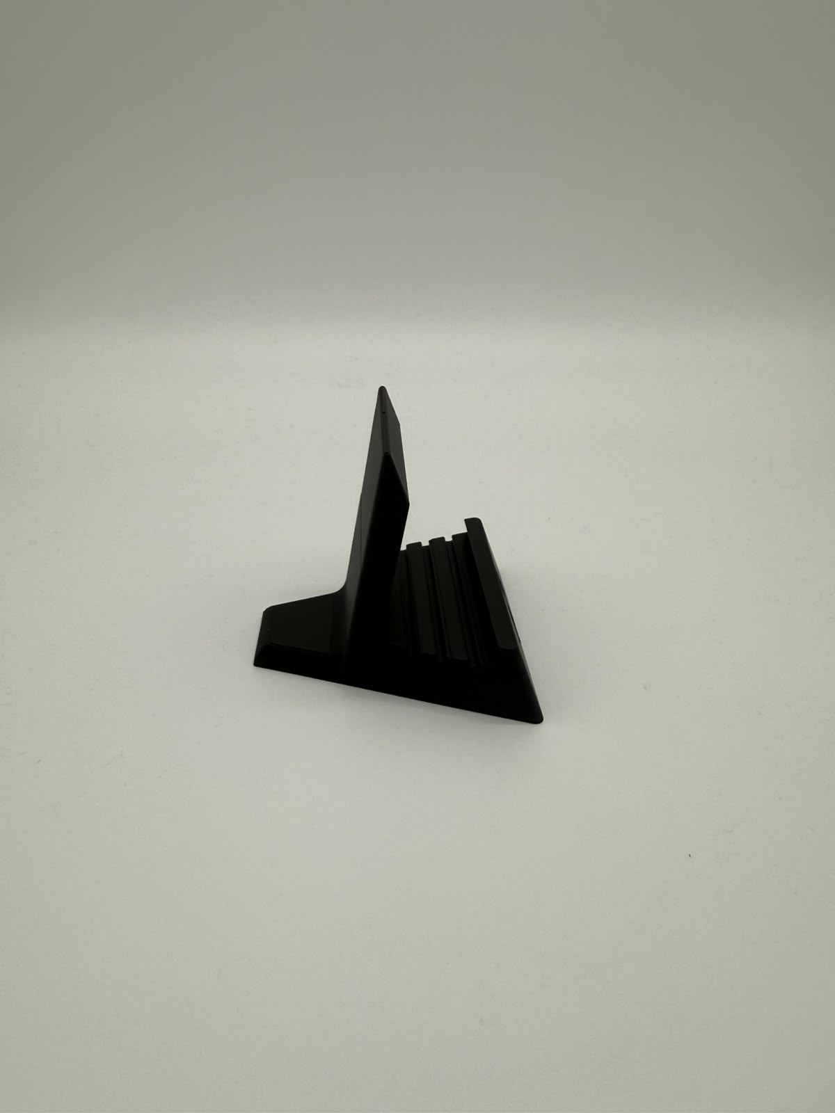 PUSHDICH Tradingcard Stand Black