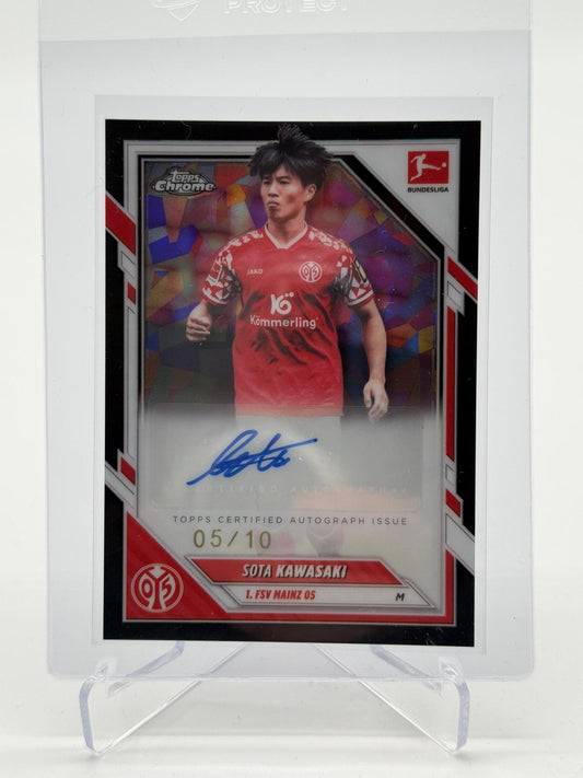 2026 Topps Chrome Bundesliga Sapphire Sota Kawasaki Autogramm 05/10