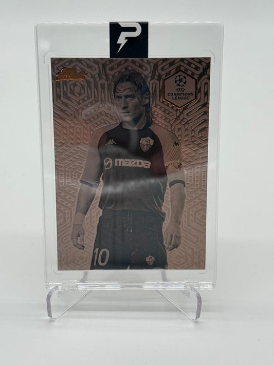 2024-25 Topps Finest Francesco Totti Idols Bronze SSP