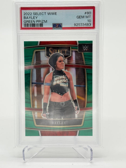 2022 Panini Select WWE Bayley Green Prizm 4/5 PSA 10