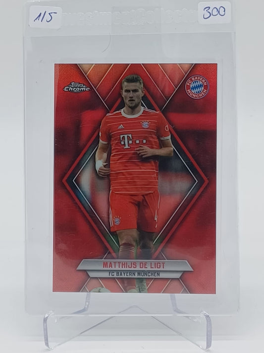 2023 FC Bayern Chrome Team Set Matthijs De Ligt /5