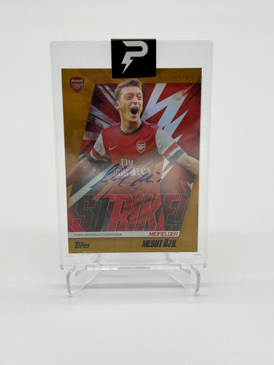2023-24 Topps Arsenal Team Set Mesut Özil Gold Strike Auto 09/49