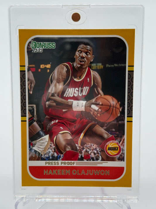 2023-24 Panini Donruss Basketball Hakeem Olajuwon 04/10