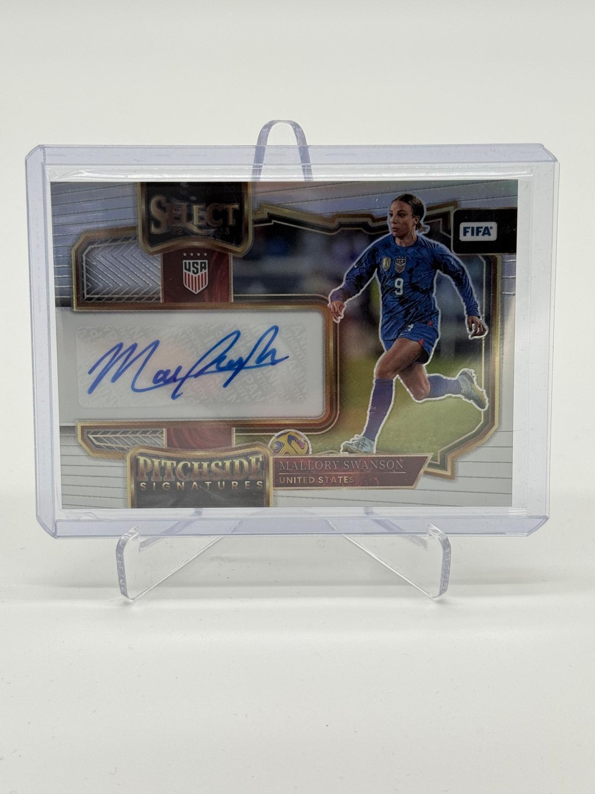 2022-23 Panini Select Fifa Mallory Swanson Auto