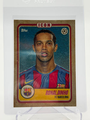 2023 Topps UCC Icon Ronaldhino